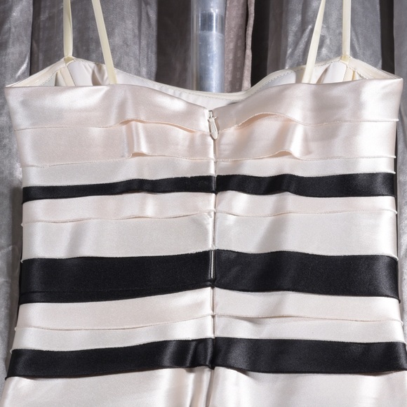 Strapless silk tiered cocktail dress - Picture 8 of 8